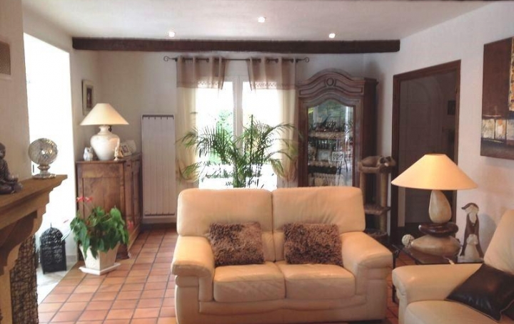  CHAUVET IMMOBILIER : Maison / Villa | COMMELLE-VERNAY (42120) | 123 m2 | 235 000 € 
