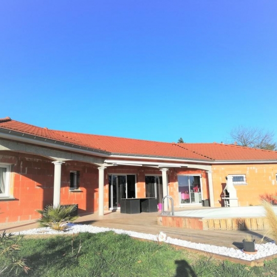 CHAUVET IMMOBILIER : Maison / Villa | SAINT-VINCENT-DE-BOISSET (42120) | 151.00m2 | 352 000 € CHAUVET IMMOBILIER : Maison / Villa | SAINT-VINCENT-DE-BOISSET (42120) | 151.00m2 | 352 000 €