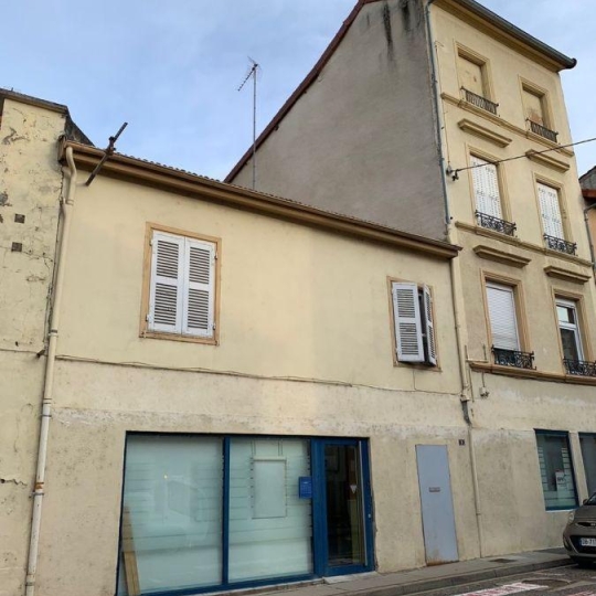  CHAUVET IMMOBILIER : Immeuble | REGNY (42630) | 300.00m2 | 57 000 € 