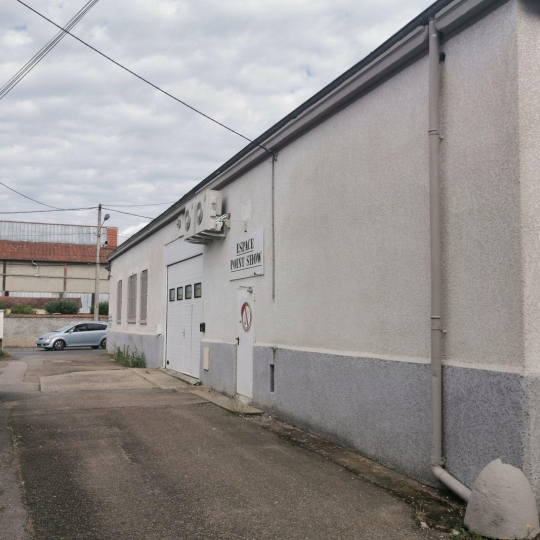   CHAUVET IMMOBILIER : Office | ROANNE (42300) | 400 m2 | 230 000 € 