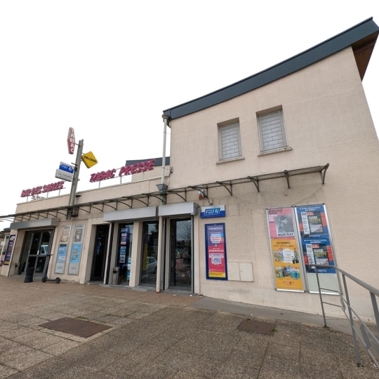   CHAUVET IMMOBILIER : Commerces | MABLY (42300) | 240 m2 | 672 000 € 