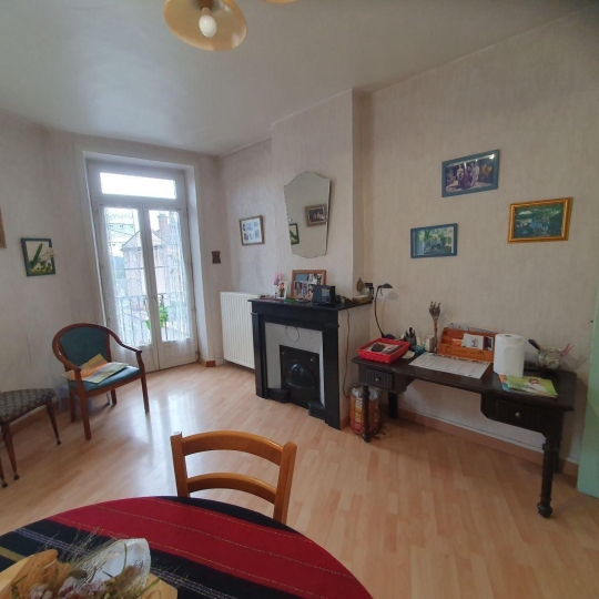   CHAUVET IMMOBILIER : Immeuble | SAINT-JUST-LA-PENDUE (42540) | 300 m2 | 139 000 € 