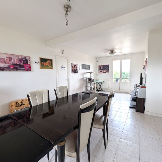   CHAUVET IMMOBILIER : Appartement | ROANNE (42300) | 63 m2 | 68 000 € 