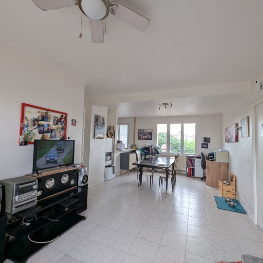   CHAUVET IMMOBILIER : Appartement | ROANNE (42300) | 63 m2 | 68 000 € 