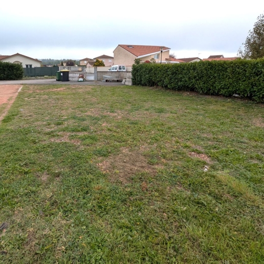  CHAUVET IMMOBILIER : Ground | BALBIGNY (42510) | m2 | 50 000 € 