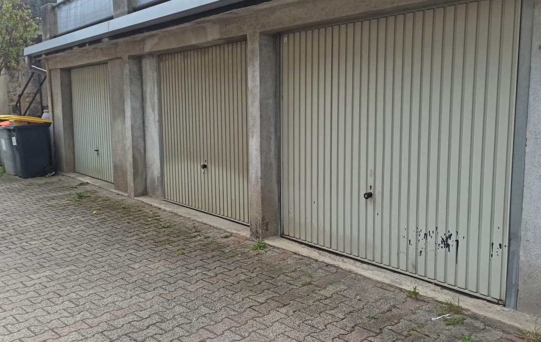  CHAUVET IMMOBILIER : Immeuble | SAINT-ETIENNE (42100) | 300 m2 | 279 000 € 