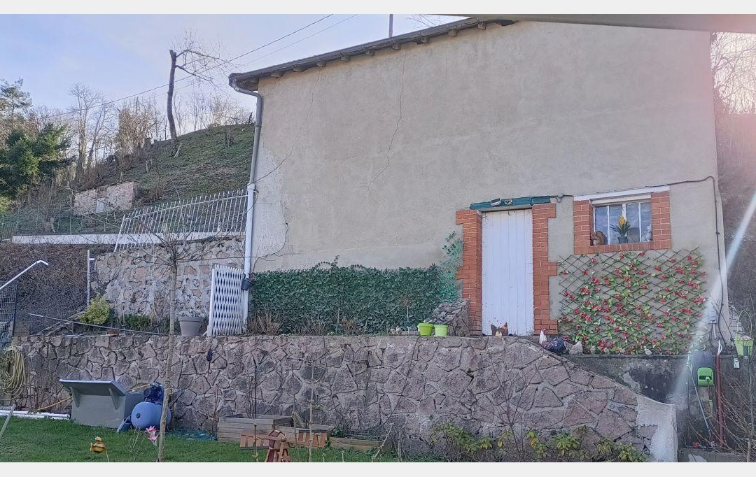  CHAUVET IMMOBILIER : House | COURS-LA-VILLE (69470) | 80 m2 | 159 000 € 