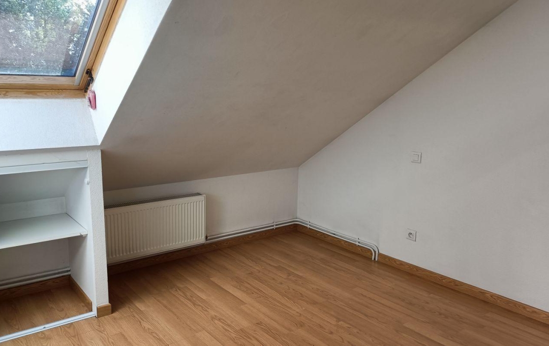  CHAUVET IMMOBILIER : Appartement | ROANNE (42300) | 74 m2 | 89 000 € 