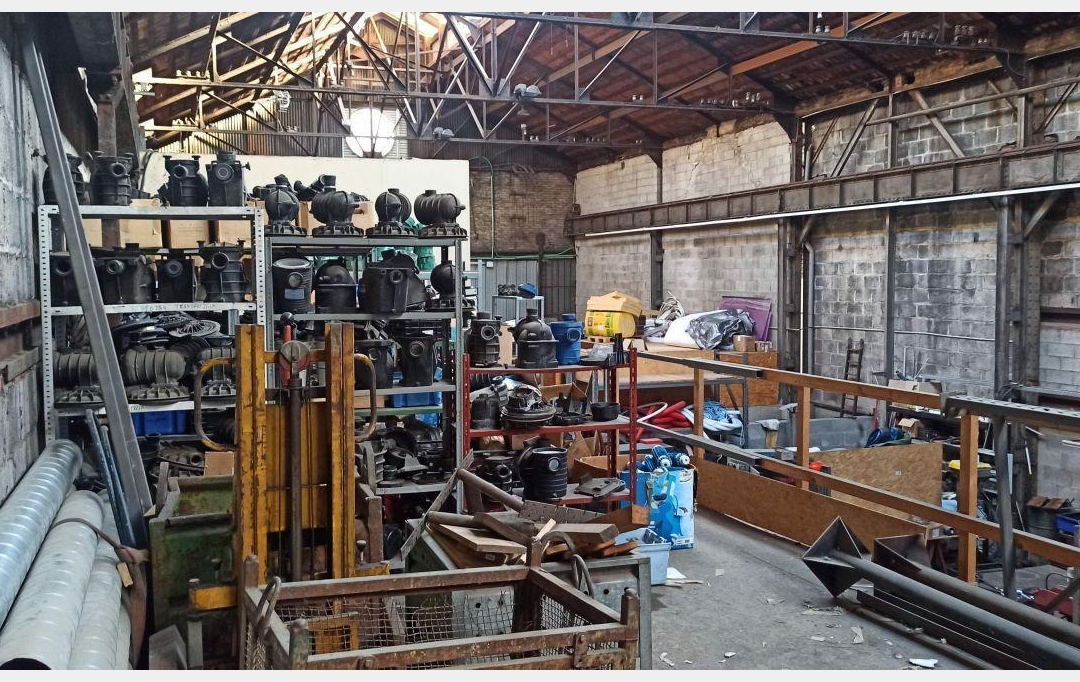  CHAUVET IMMOBILIER : Immeuble | FRAISSES (42490) | 750 m2 | 290 000 € 