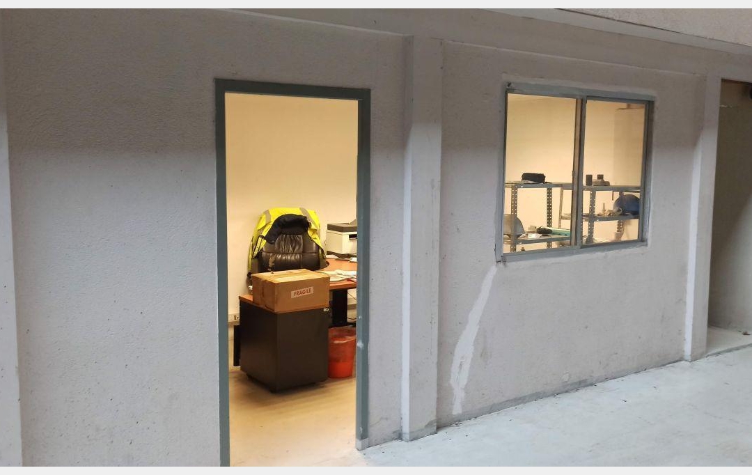  CHAUVET IMMOBILIER : Immeuble | FRAISSES (42490) | 750 m2 | 290 000 € 