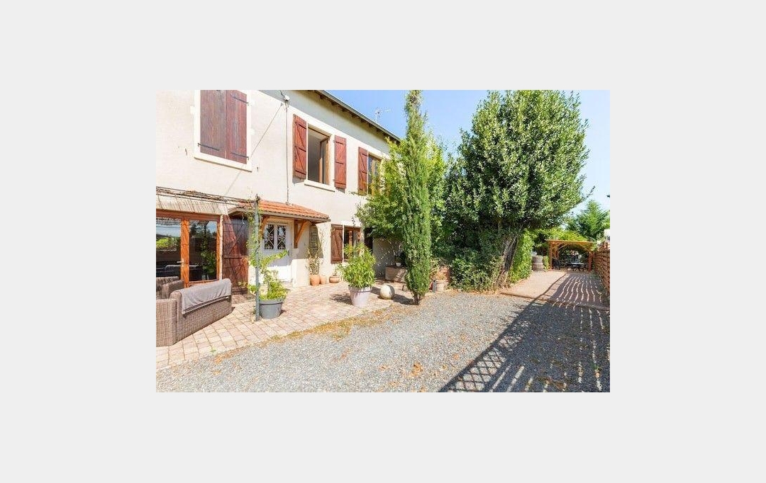  CHAUVET IMMOBILIER : Maison / Villa | RENAISON (42370) | 166 m2 | 335 000 € 