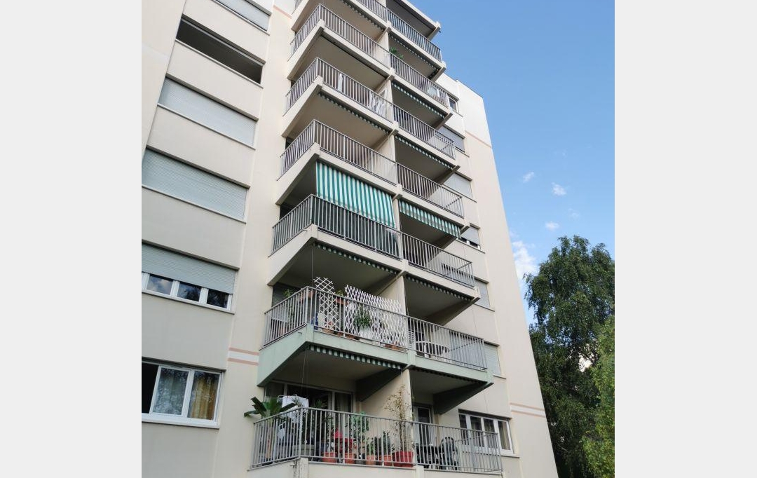 CHAUVET IMMOBILIER : Appartement | SAINTE-FOY-LES-LYON (69110) | 61 m2 | 189 000 € 