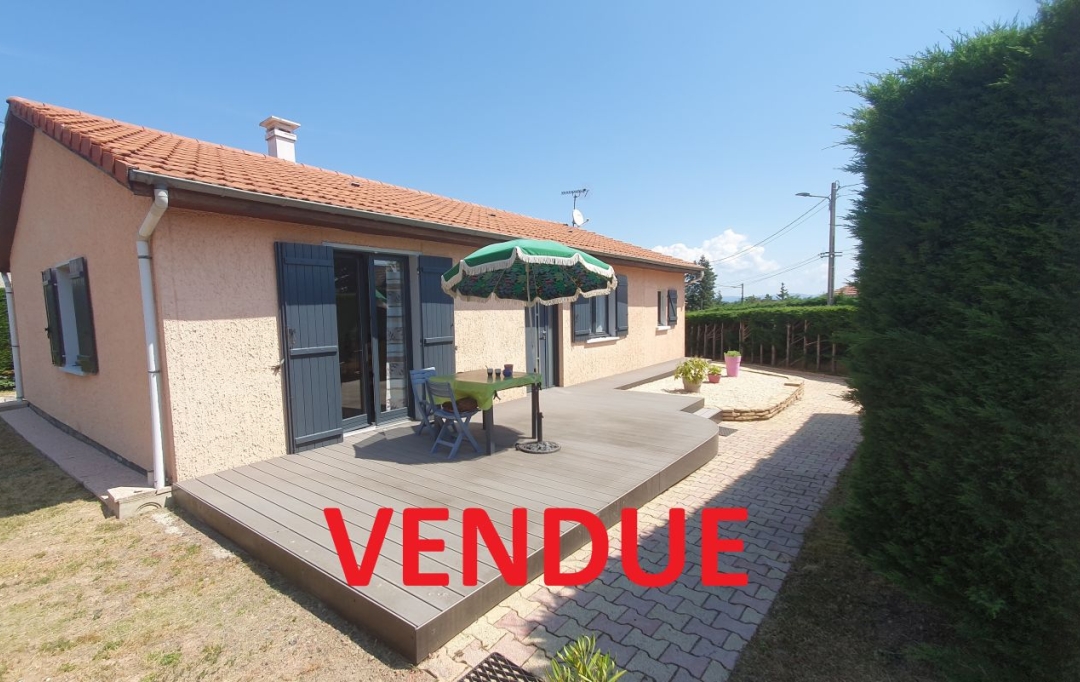  CHAUVET IMMOBILIER : Maison / Villa | COMMELLE-VERNAY (42120) | 99 m2 | 217 000 € 