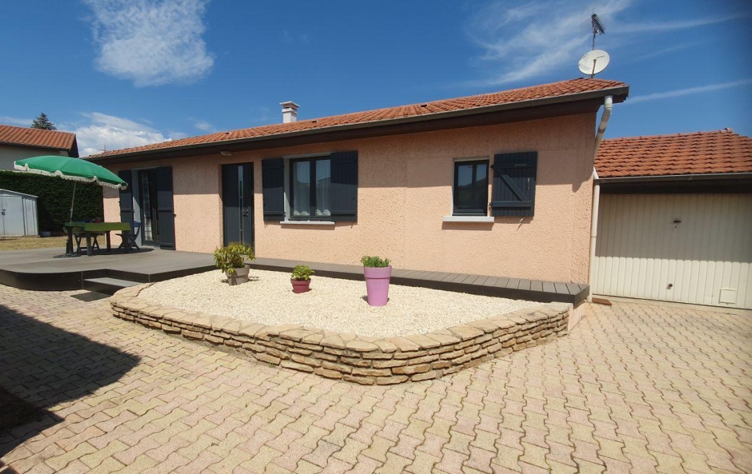  CHAUVET IMMOBILIER : House | COMMELLE-VERNAY (42120) | 99 m2 | 217 000 € 