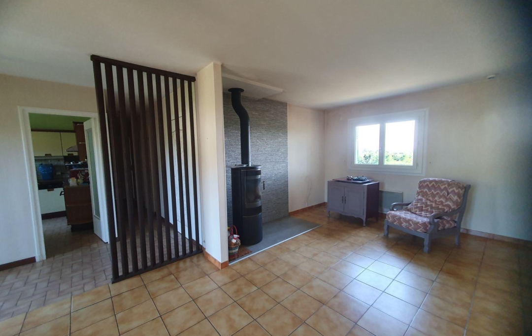  CHAUVET IMMOBILIER : House | VILLEREST (42300) | 84 m2 | 199 000 € 