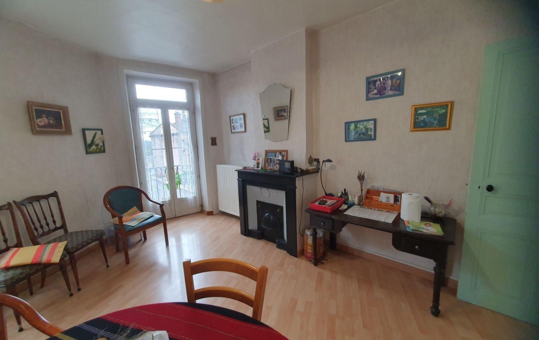  CHAUVET IMMOBILIER : Immeuble | SAINT-JUST-LA-PENDUE (42540) | 300 m2 | 139 000 € 