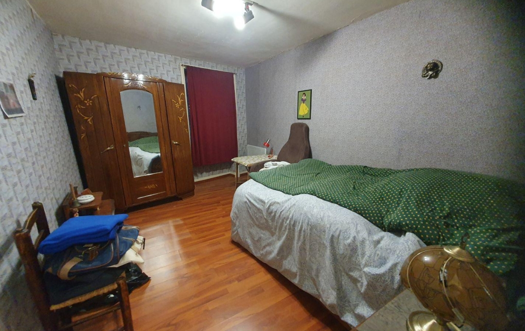  CHAUVET IMMOBILIER : Immeuble | SAINT-JUST-LA-PENDUE (42540) | 300 m2 | 139 000 € 