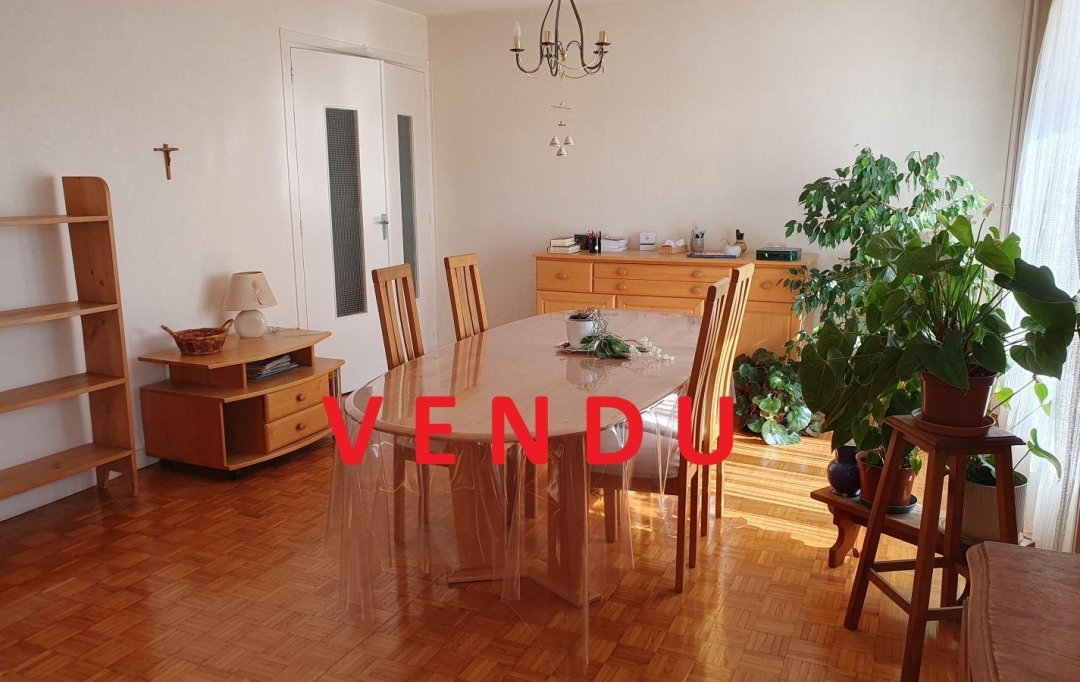  CHAUVET IMMOBILIER : Apartment | ROANNE (42300) | 72 m2 | 77 000 € 