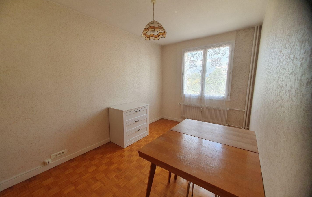  CHAUVET IMMOBILIER : Apartment | ROANNE (42300) | 72 m2 | 77 000 € 