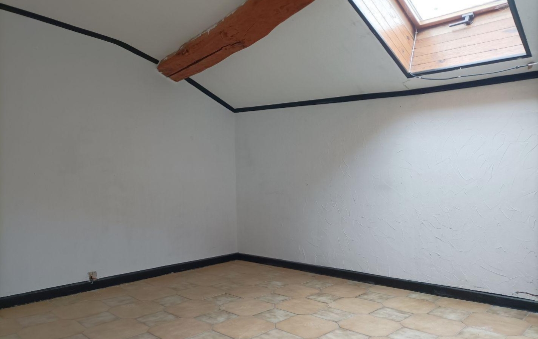  CHAUVET IMMOBILIER : Maison / Villa | SAINT-CYR-DE-FAVIERES (42123) | 96 m2 | 45 000 € 