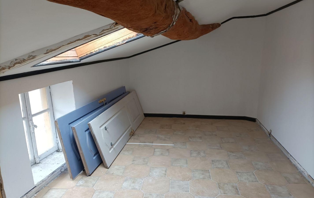  CHAUVET IMMOBILIER : Maison / Villa | SAINT-CYR-DE-FAVIERES (42123) | 96 m2 | 45 000 € 