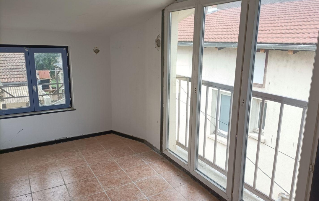  CHAUVET IMMOBILIER : Maison / Villa | SAINT-CYR-DE-FAVIERES (42123) | 96 m2 | 55 000 € 