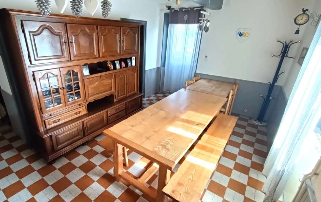  CHAUVET IMMOBILIER : Maison / Villa | FLEURY-LA-MONTAGNE (71340) | 154 m2 | 169 900 € 