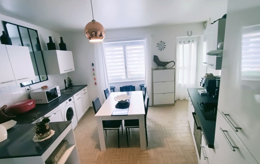  CHAUVET IMMOBILIER : Maison / Villa | CREMEAUX (42260) | 63 m2 | 58 000 € 