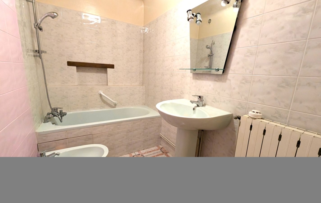  CHAUVET IMMOBILIER : Maison / Villa | LA BENISSON-DIEU (42720) | 159 m2 | 169 000 € 