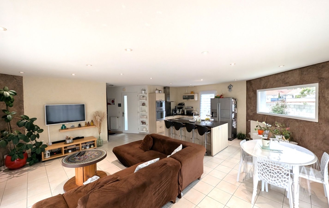  CHAUVET IMMOBILIER : House | VILLEREST (42300) | 110 m2 | 269 000 € 