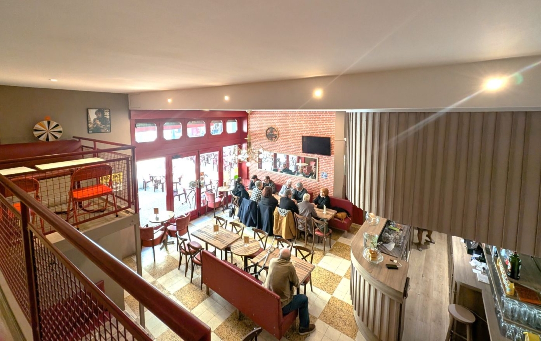  CHAUVET IMMOBILIER : Commercial | ROANNE (42300) | 85 m2 | 169 000 € 