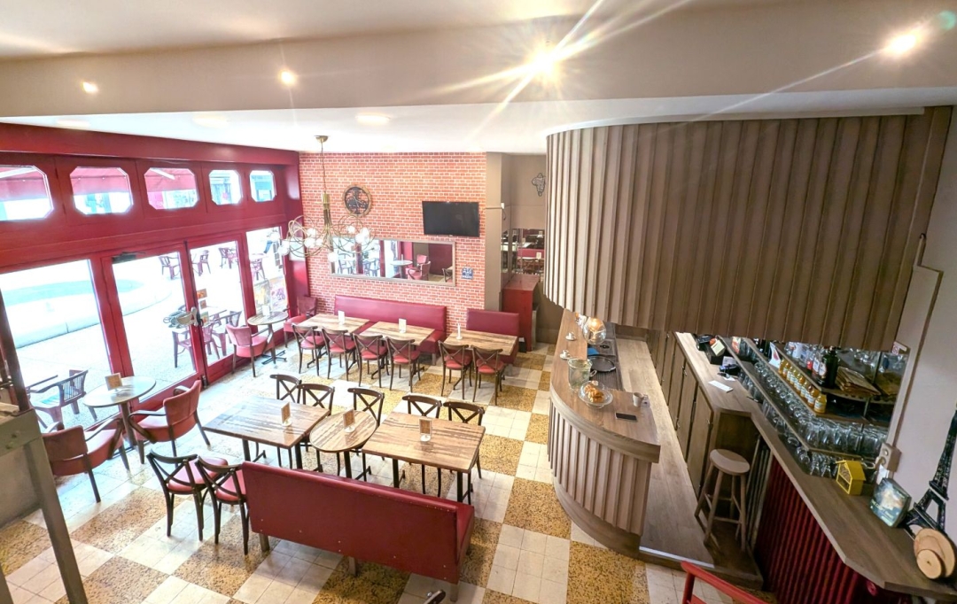  CHAUVET IMMOBILIER : Commercial | ROANNE (42300) | 85 m2 | 169 000 € 