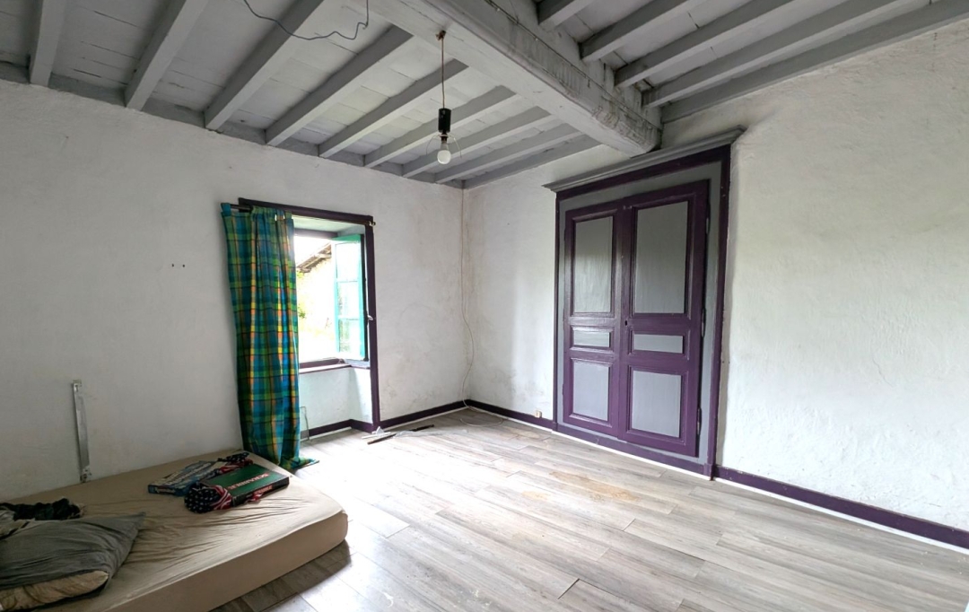  CHAUVET IMMOBILIER : Maison / Villa | LAY (42470) | 120 m2 | 75 000 € 