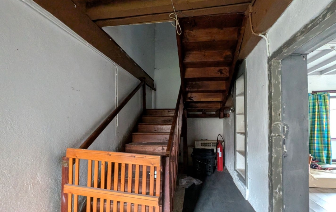  CHAUVET IMMOBILIER : Maison / Villa | LAY (42470) | 120 m2 | 75 000 € 