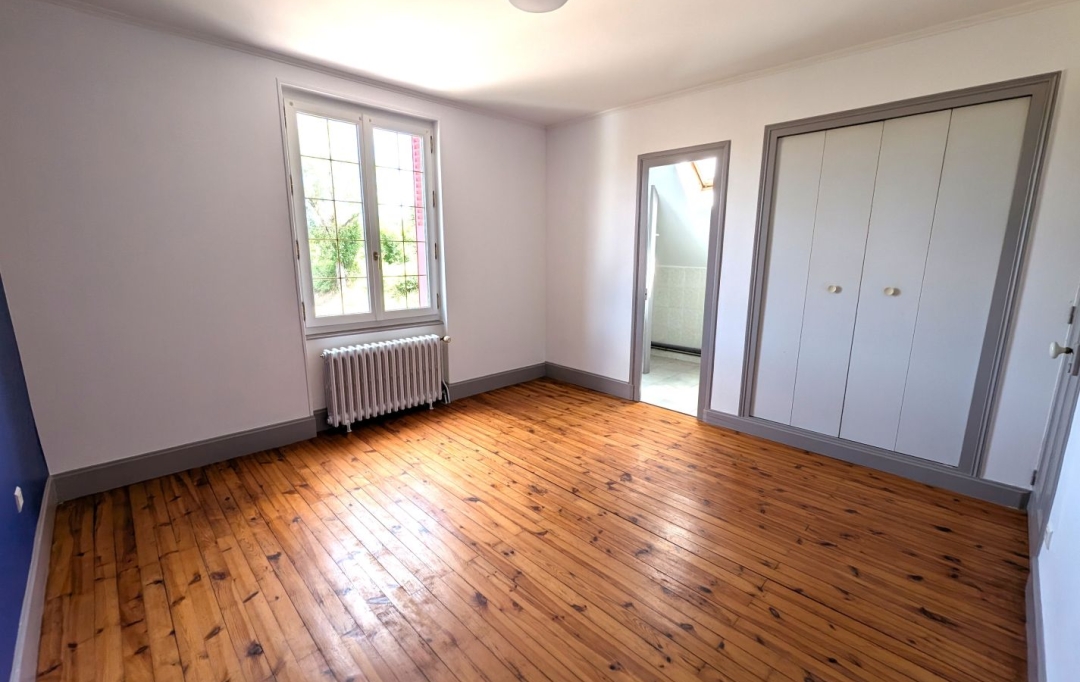  CHAUVET IMMOBILIER : House | BERT (03130) | 106 m2 | 189 000 € 