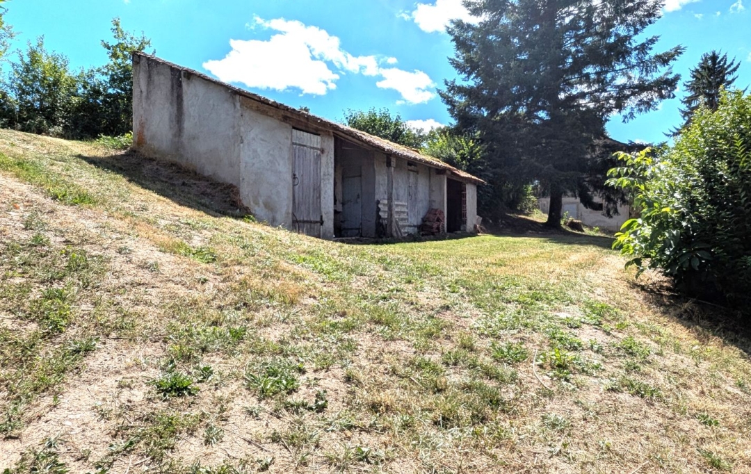  CHAUVET IMMOBILIER : House | BERT (03130) | 106 m2 | 189 000 € 
