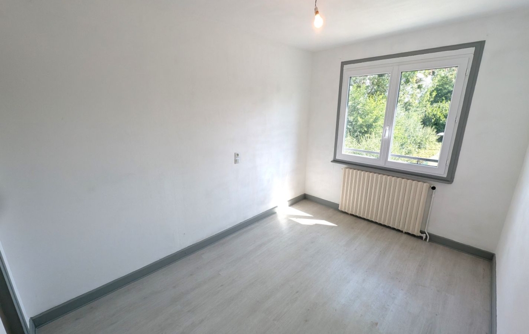  CHAUVET IMMOBILIER : Maison / Villa | LE DONJON (03130) | 80 m2 | 74 000 € 