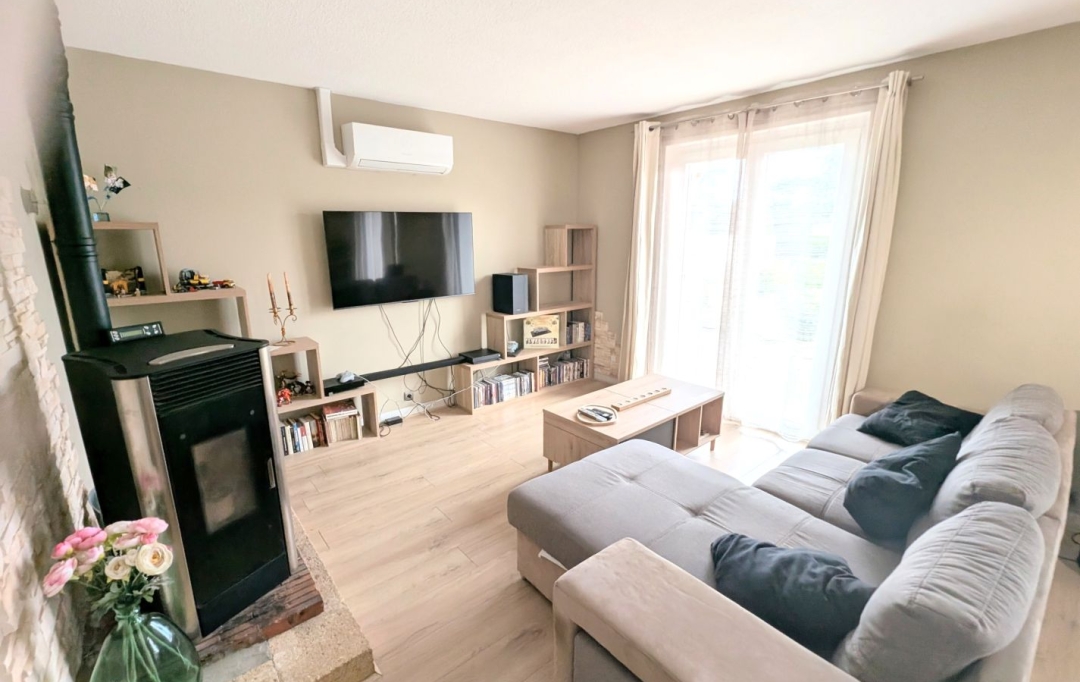  CHAUVET IMMOBILIER : Maison / Villa | POUILLY-LES-NONAINS (42155) | 128 m2 | 245 000 € 