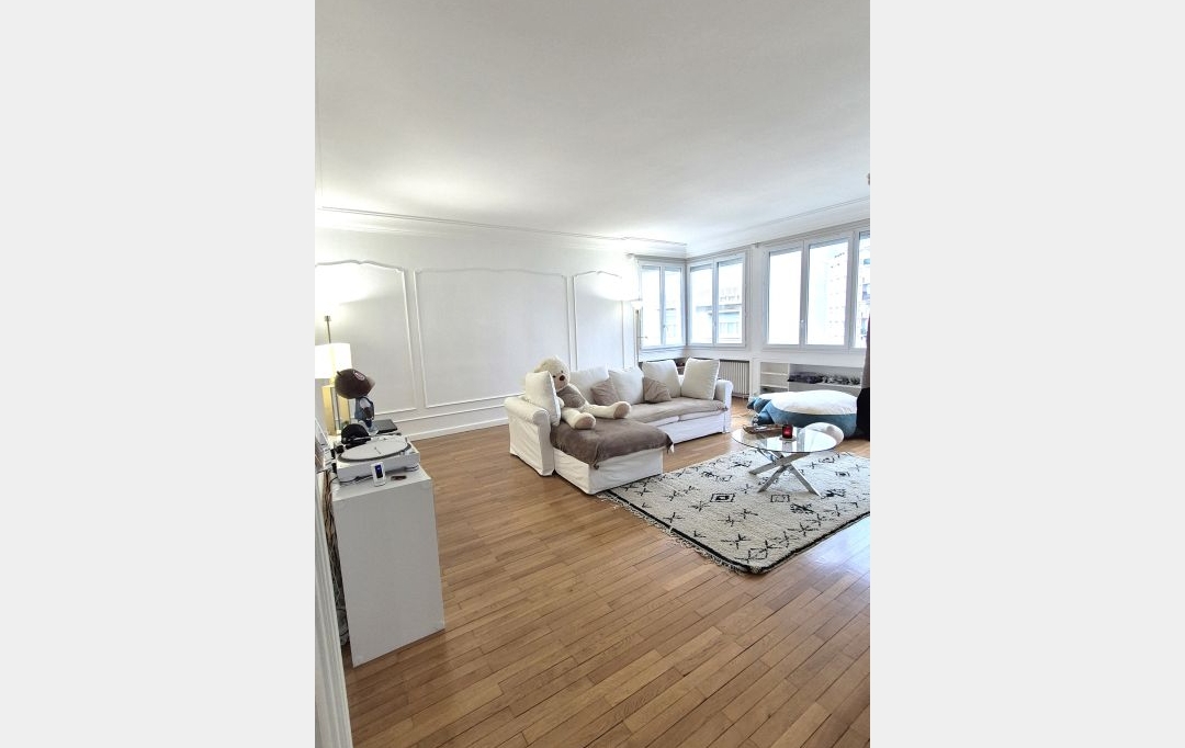  CHAUVET IMMOBILIER : Appartement | SAINT-ETIENNE (42000) | 111 m2 | 219 000 € 