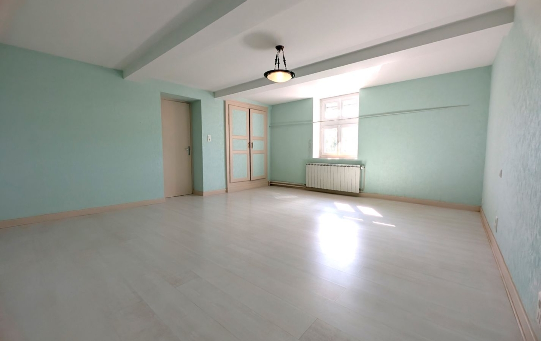 CHAUVET IMMOBILIER : Domaines / Propriétés | MELAY (71340) | 140 m2 | 199 900 € 