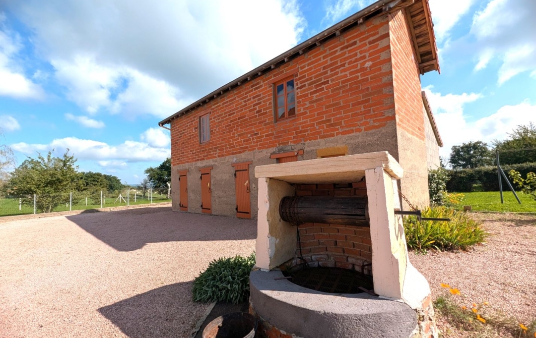  CHAUVET IMMOBILIER : Domaines / Propriétés | MELAY (71340) | 140 m2 | 199 900 € 