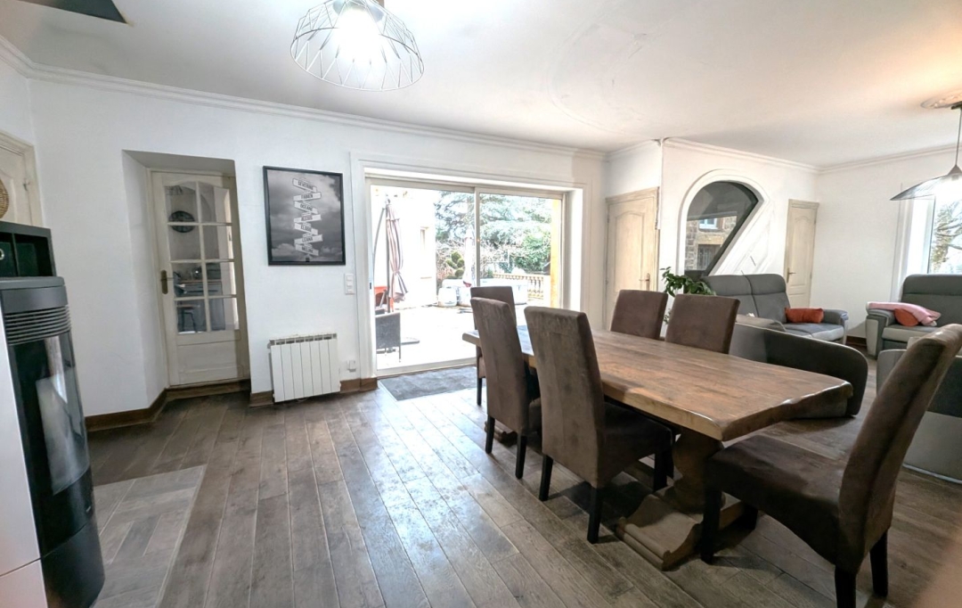  CHAUVET IMMOBILIER : Maison / Villa | SAINT-LEGER-SUR-ROANNE (42155) | 310 m2 | 330 000 &euro; 