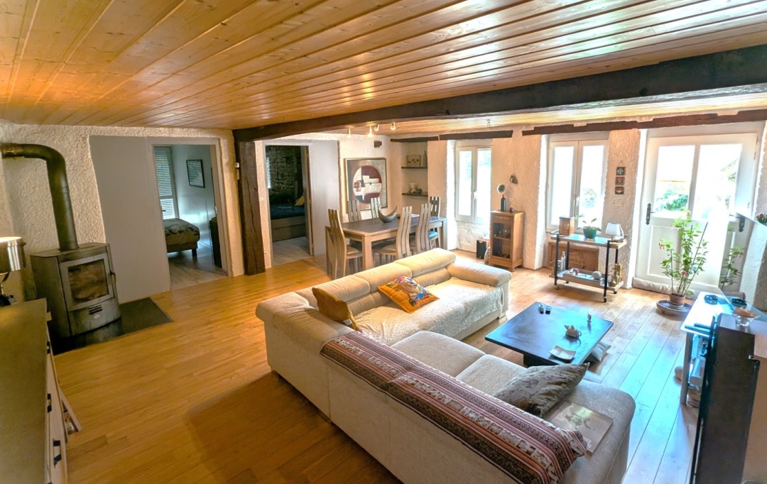  CHAUVET IMMOBILIER : Maison / Villa | AMBIERLE (42820) | 266 m2 | 395 000 &euro; 