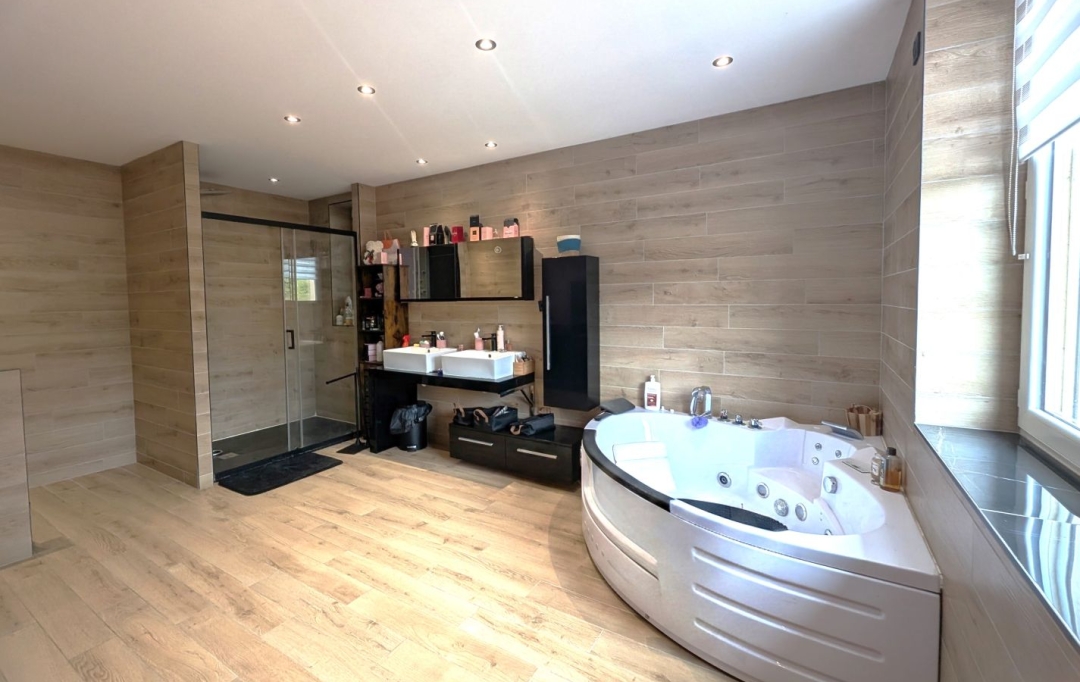  CHAUVET IMMOBILIER : Maison / Villa | RIORGES (42153) | 142 m2 | 239 000 &euro; 