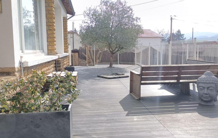 Maison CHAUFFAILLES 302 m2 373 000 € Maison CHAUFFAILLES 302 m2 373 000 €