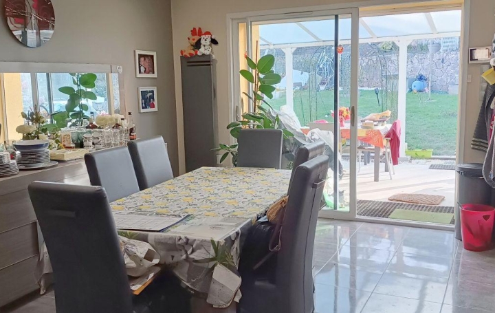 Maison COURS-LA-VILLE 80 m2 159 000 € Maison COURS-LA-VILLE 80 m2 159 000 €