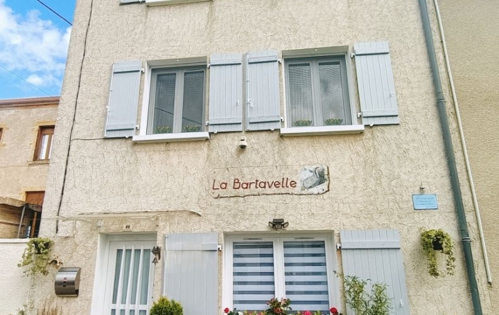 Appartement P2   CREMEAUX  61 m2 58 000 € 